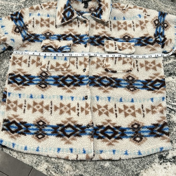 Streetwear Society, size medium, Sherpa, multiple colors, two front pockets - Picture 7 of 12